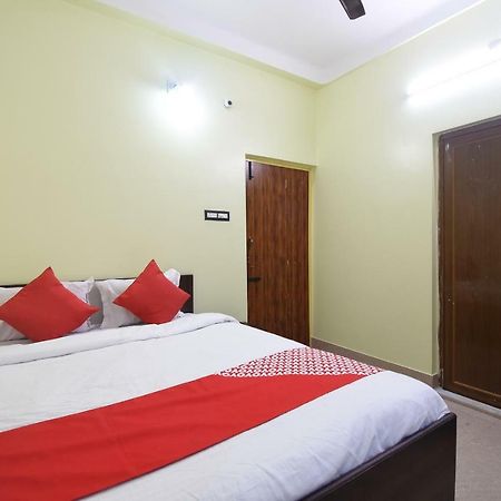 Oyo 43461 Atithya Guest House Sri Niketan エクステリア 写真