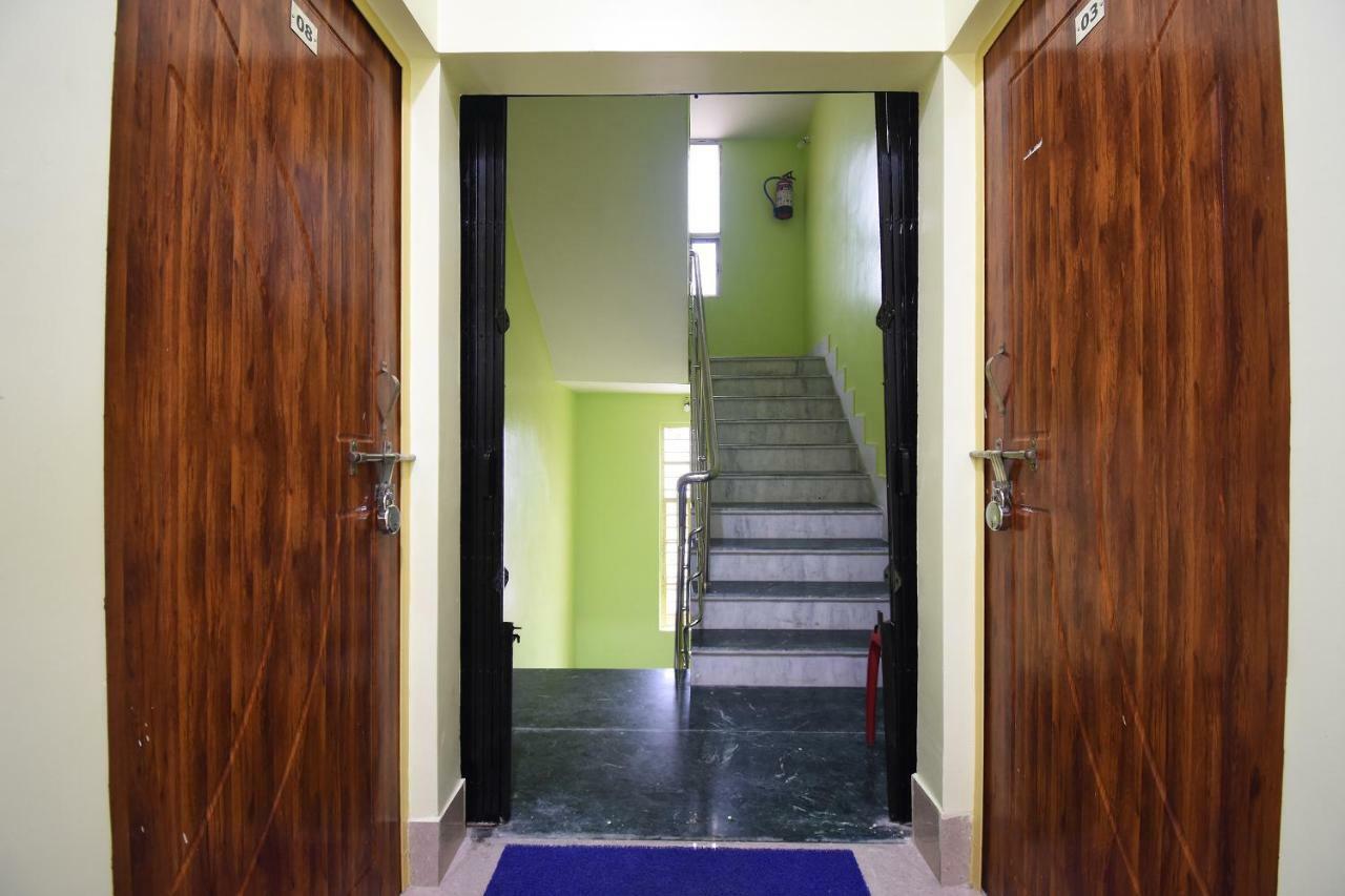 Oyo 43461 Atithya Guest House Sri Niketan エクステリア 写真