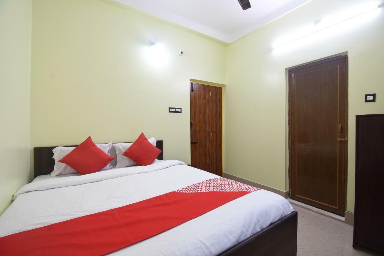 Oyo 43461 Atithya Guest House Sri Niketan エクステリア 写真