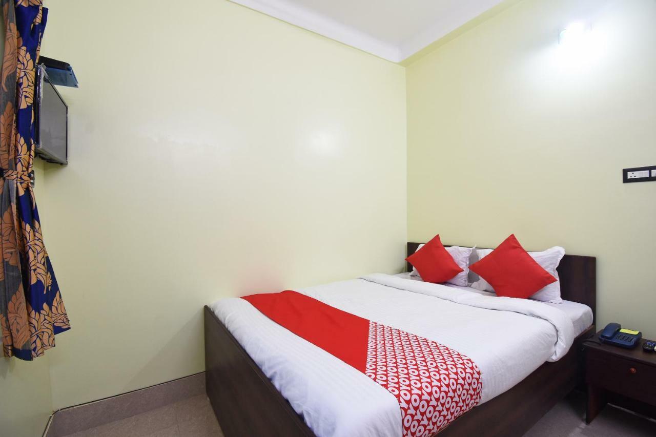 Oyo 43461 Atithya Guest House Sri Niketan エクステリア 写真